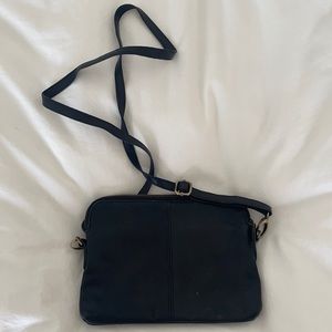 Black leather everyday shoulder purse
